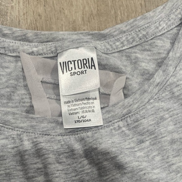 Victoria’s Secret Workout Tank Top Set Bundle - Picture 3 of 7